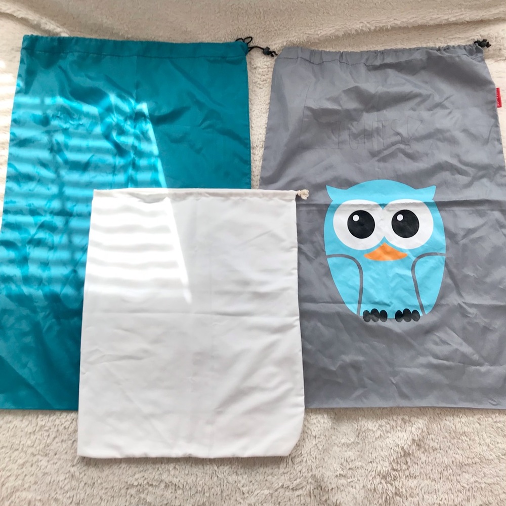 Bundle of 3 Laundry Bags - Teal/ Gray/ White
